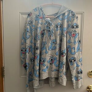 Disney long sleeve hoodie. Size 2XL.